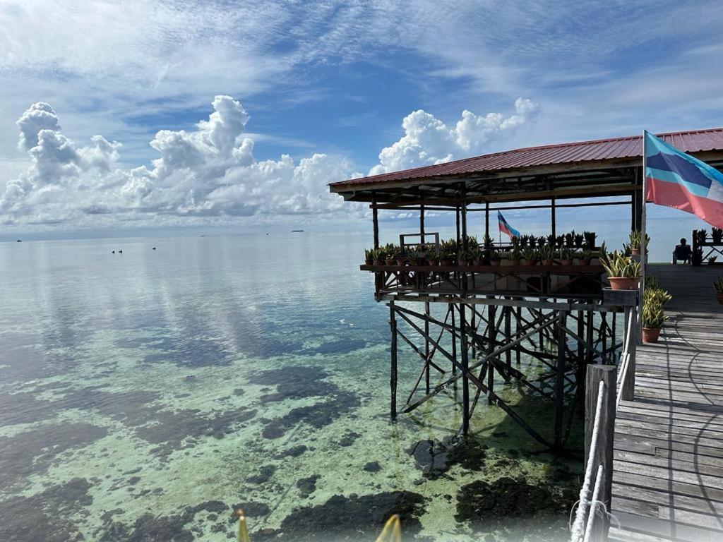 Mabul Backpackers Lejlighed Mabul Island Eksteriør billede