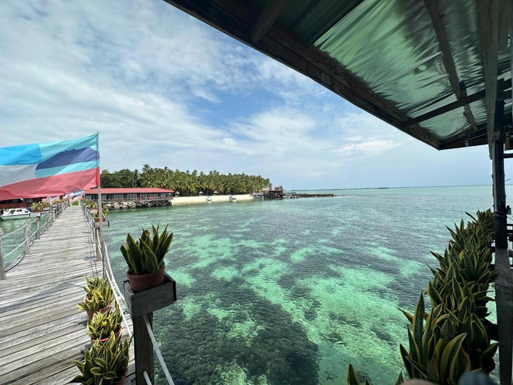 Mabul Backpackers Lejlighed Mabul Island Eksteriør billede