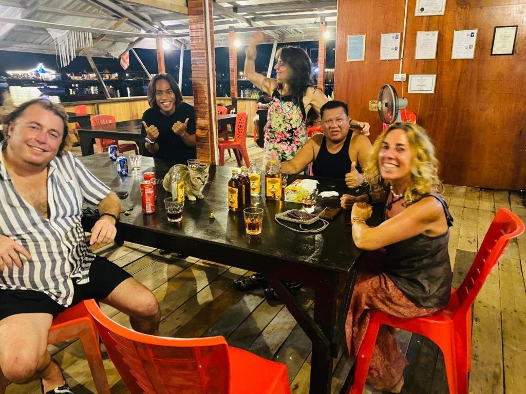 Mabul Backpackers Lejlighed Mabul Island Eksteriør billede